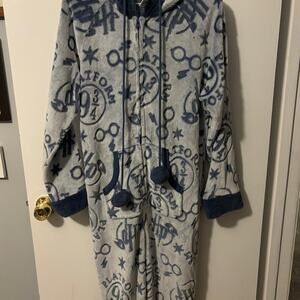 Wizarding World of Harry Potter Fuzzy Cozy Pajama Adult Onesie Size Medium
